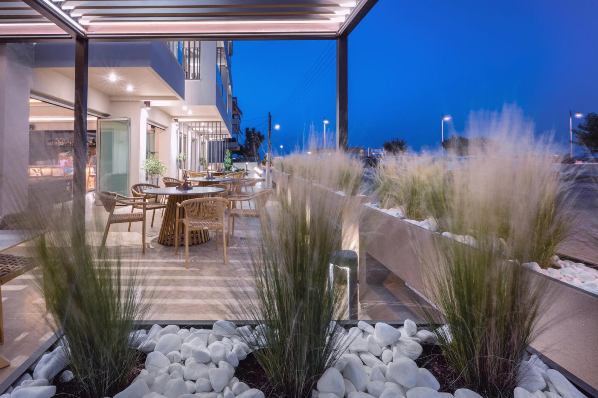 Aparthotel Pantheon Sea View Neoi Poroi Exterior foto